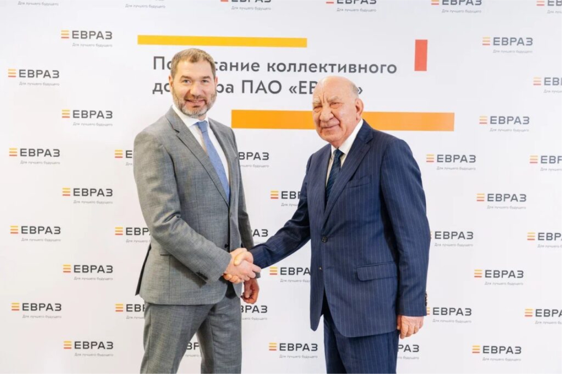 Новоженов Д.А. и председатель профкома Радаев Владимир Григорьевич Новоженов Д.А. и Радаев